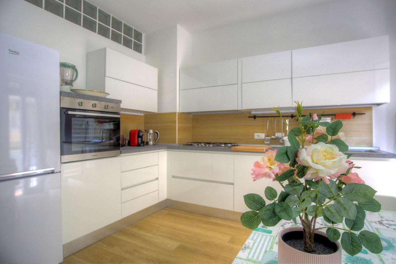 Holiday Aroma Apartman Kültér fotó